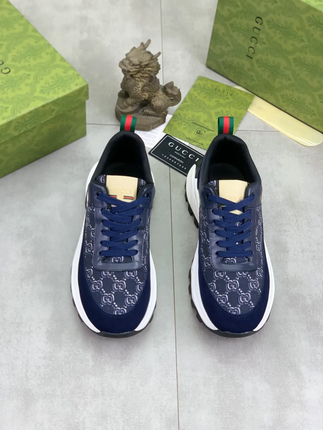 Men's shoes 💰P440💰[New model] (GUCCI) official website's latest 🎁🎁casual and fashionable men's shoes👟, hot style💥 style is simple and elegant, exclusive for trendy men. Unique official website's latest brand double G element 👑Gucci original style Decoration, fashionable and generous, made of original frosted calfskin ✅ fully imported first-layer pigskin lining, the official website specifies wear-resistant, lightweight original rubber casual outsole, classic model taken in real life 🎬38-44 (customized for 45) 4️⃣ colors available